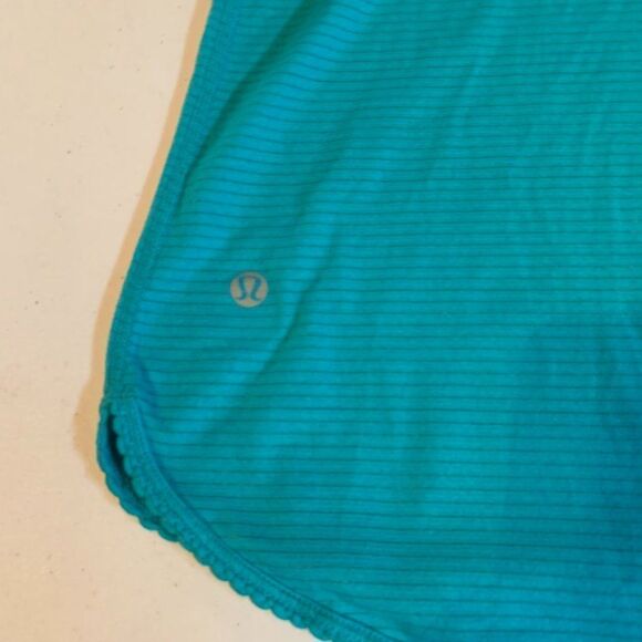 Lululemon Teal Tank Top Size 2 - Picture 4 of 6